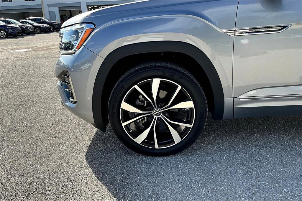 used 2024 Volkswagen Atlas Cross Sport car, priced at $40,425
