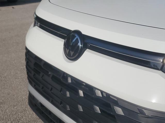new 2025 Volkswagen Tiguan car, priced at $34,826