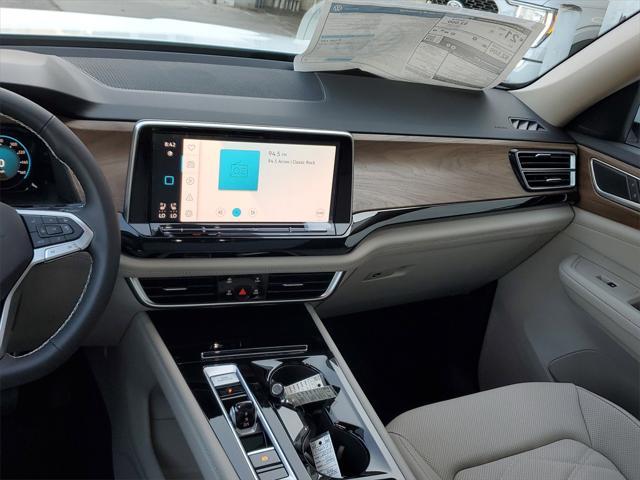 new 2025 Volkswagen Atlas car, priced at $44,593