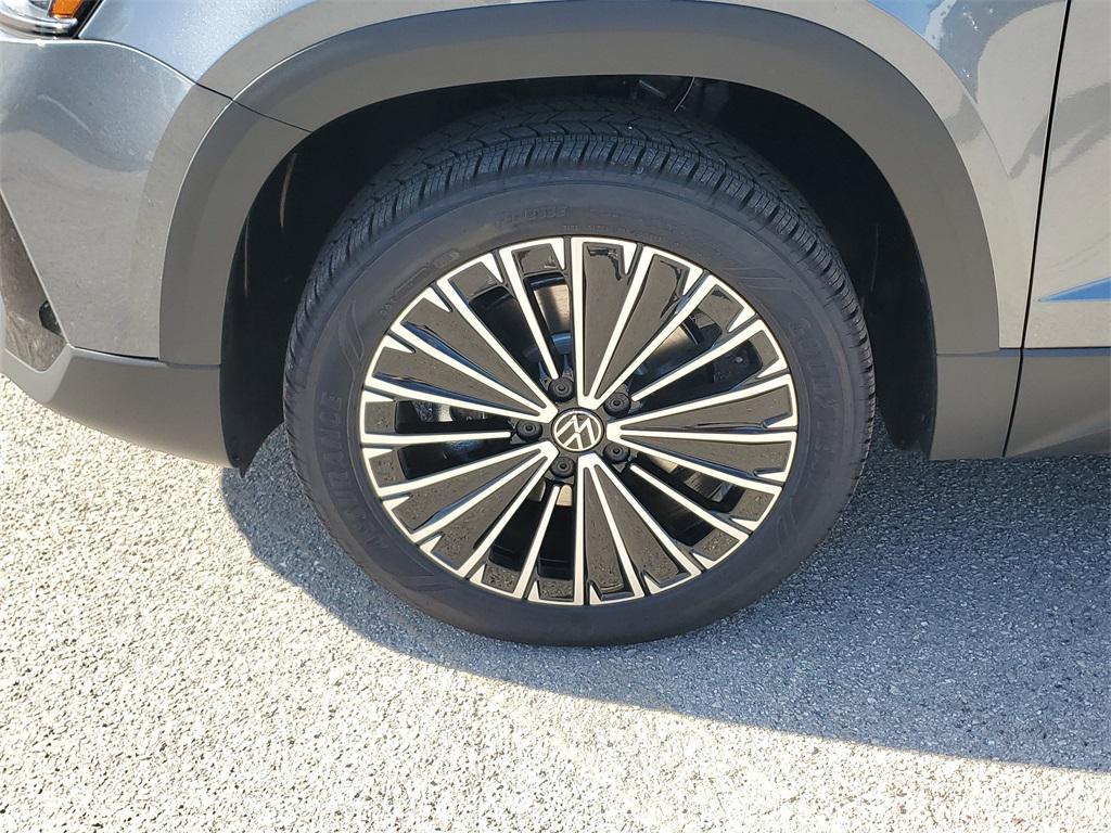 new 2025 Volkswagen Taos car, priced at $30,323
