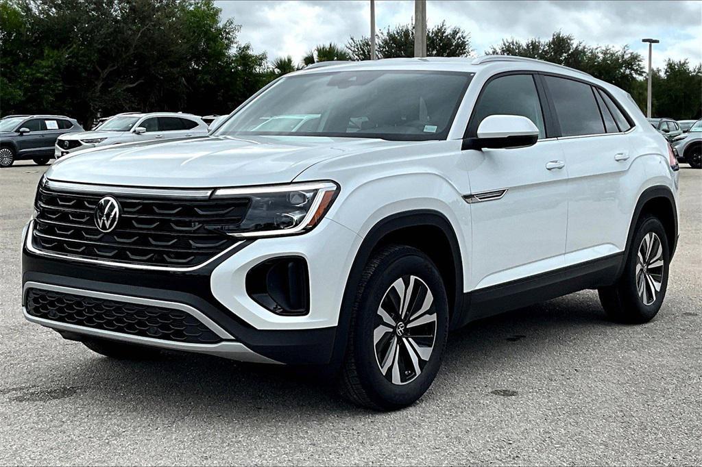 new 2026 Volkswagen Atlas car, priced at $41,236