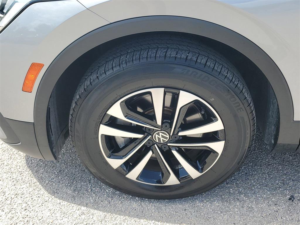 used 2022 Volkswagen Tiguan car, priced at $20,250