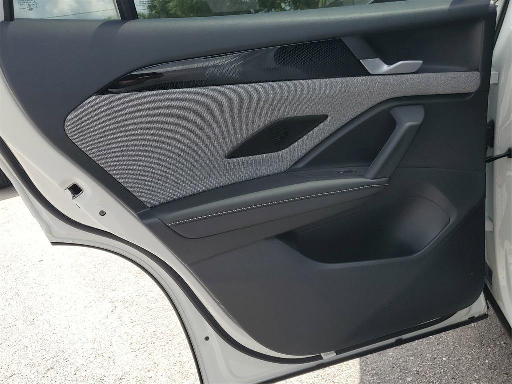 new 2025 Volkswagen Tiguan car, priced at $29,015