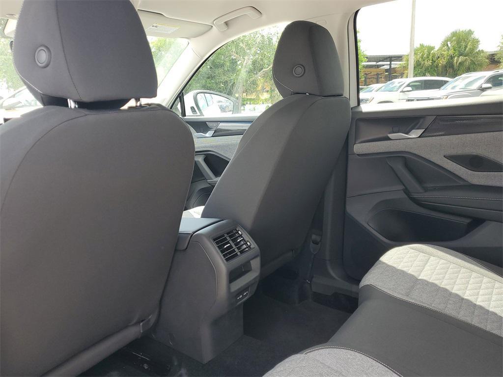 new 2025 Volkswagen Tiguan car, priced at $29,015