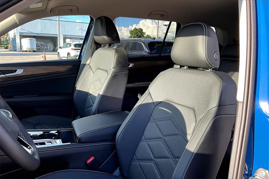 new 2026 Volkswagen Atlas car, priced at $46,990