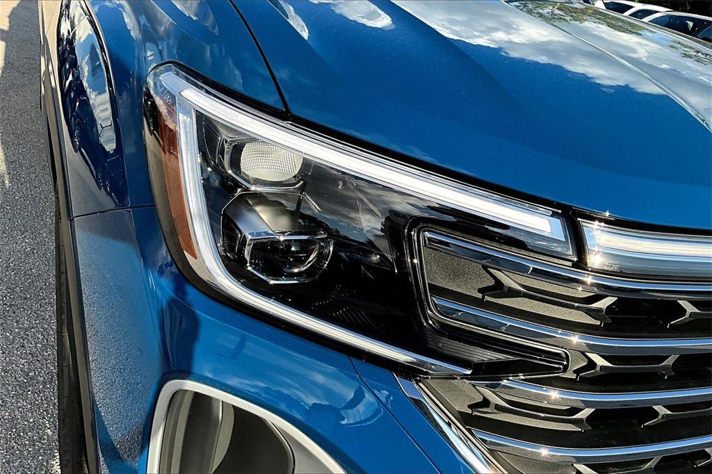 new 2026 Volkswagen Atlas car, priced at $46,990