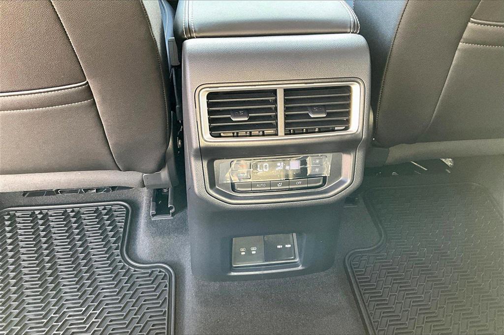 new 2026 Volkswagen Atlas car, priced at $46,990