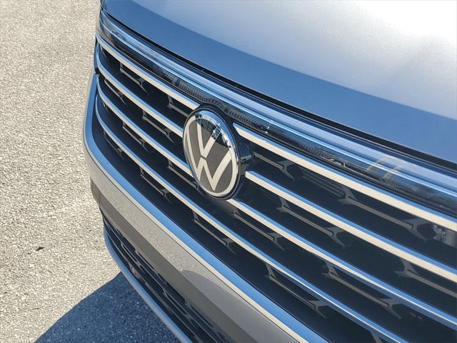 new 2024 Volkswagen Atlas car, priced at $38,541