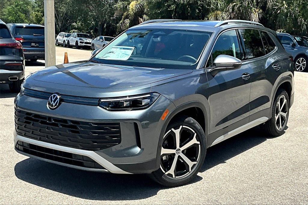 new 2025 Volkswagen Tiguan car, priced at $32,787