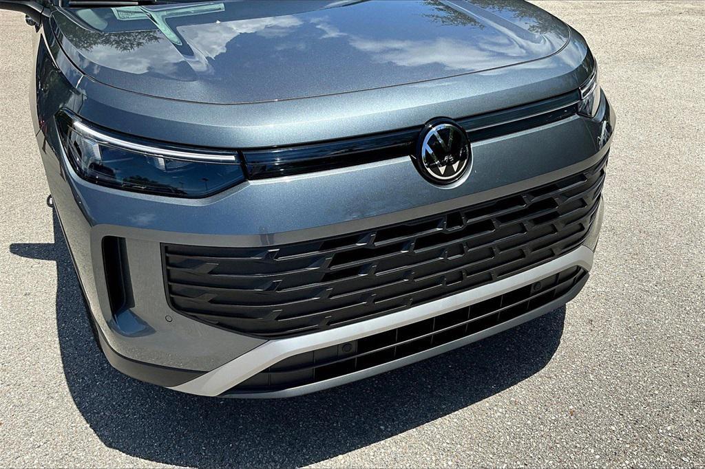 new 2025 Volkswagen Tiguan car, priced at $32,787