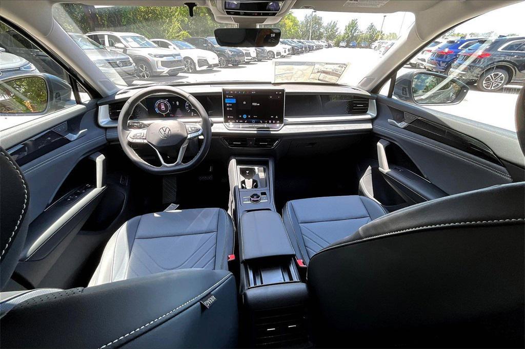 new 2025 Volkswagen Tiguan car, priced at $32,787