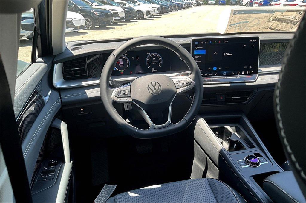 new 2025 Volkswagen Tiguan car, priced at $32,787