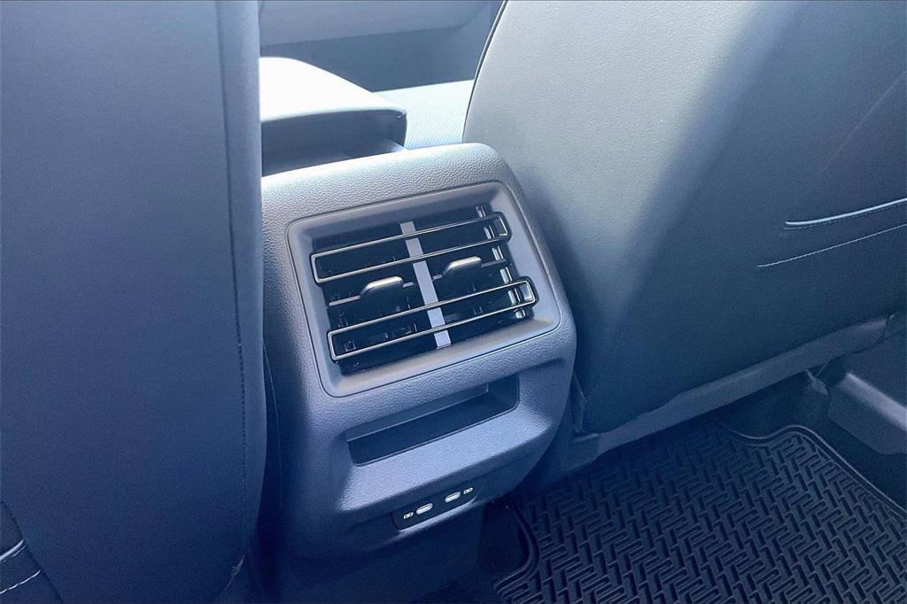 new 2025 Volkswagen Tiguan car, priced at $32,787