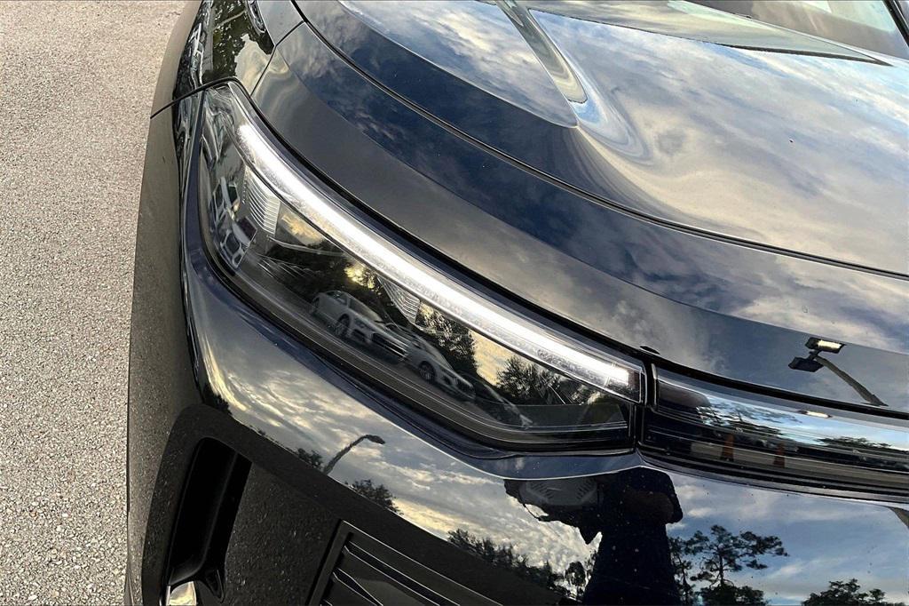 new 2025 Volkswagen Tiguan car, priced at $27,939