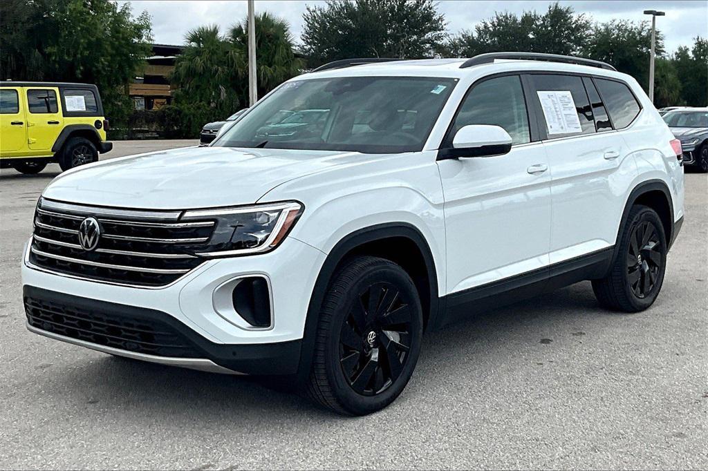used 2025 Volkswagen Atlas car, priced at $36,495