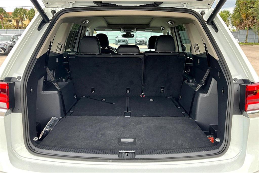 used 2025 Volkswagen Atlas car, priced at $36,495