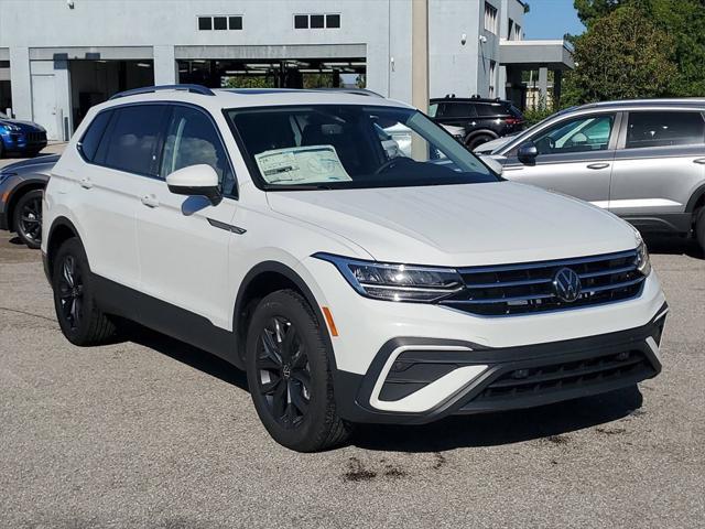 new 2024 Volkswagen Tiguan car, priced at $31,163