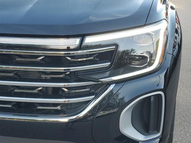 new 2025 Volkswagen Atlas car, priced at $48,003