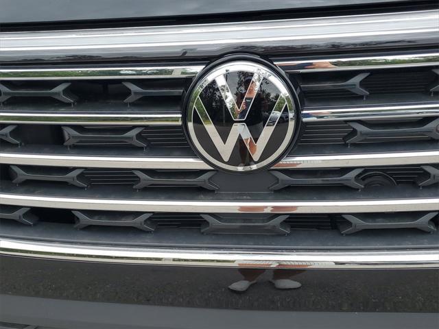 new 2025 Volkswagen Atlas car, priced at $42,975