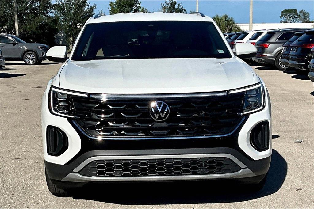 new 2026 Volkswagen Atlas Cross Sport car, priced at $37,437