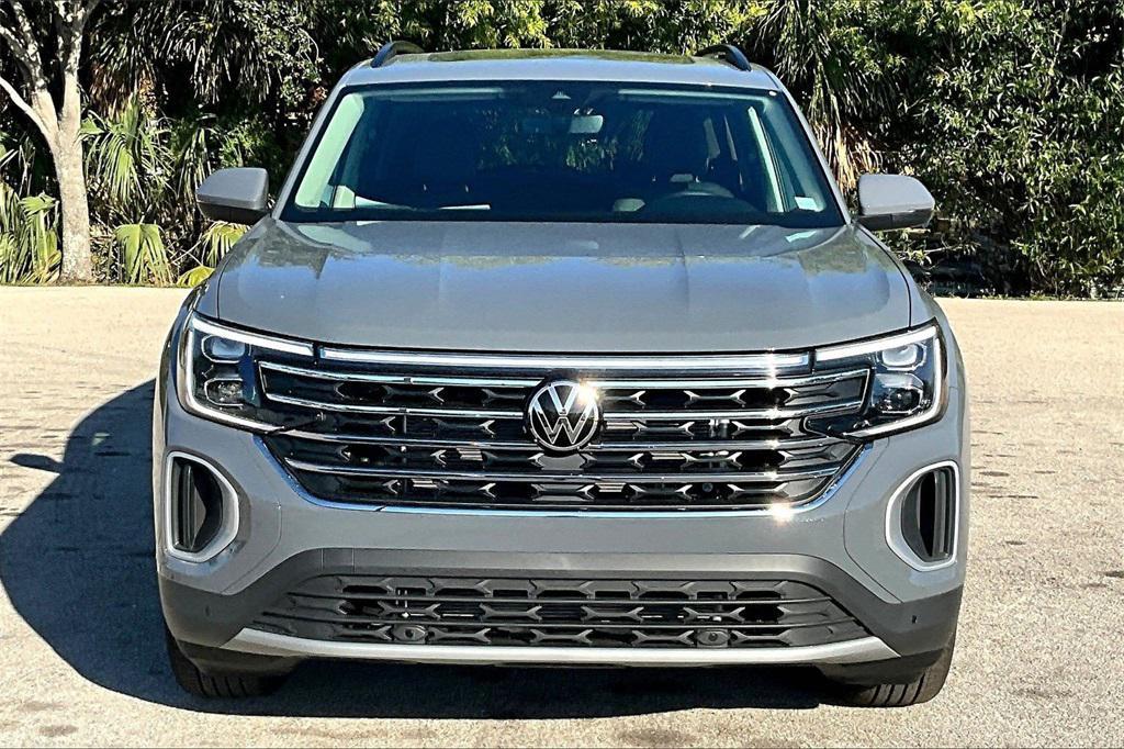new 2026 Volkswagen Atlas car, priced at $45,649