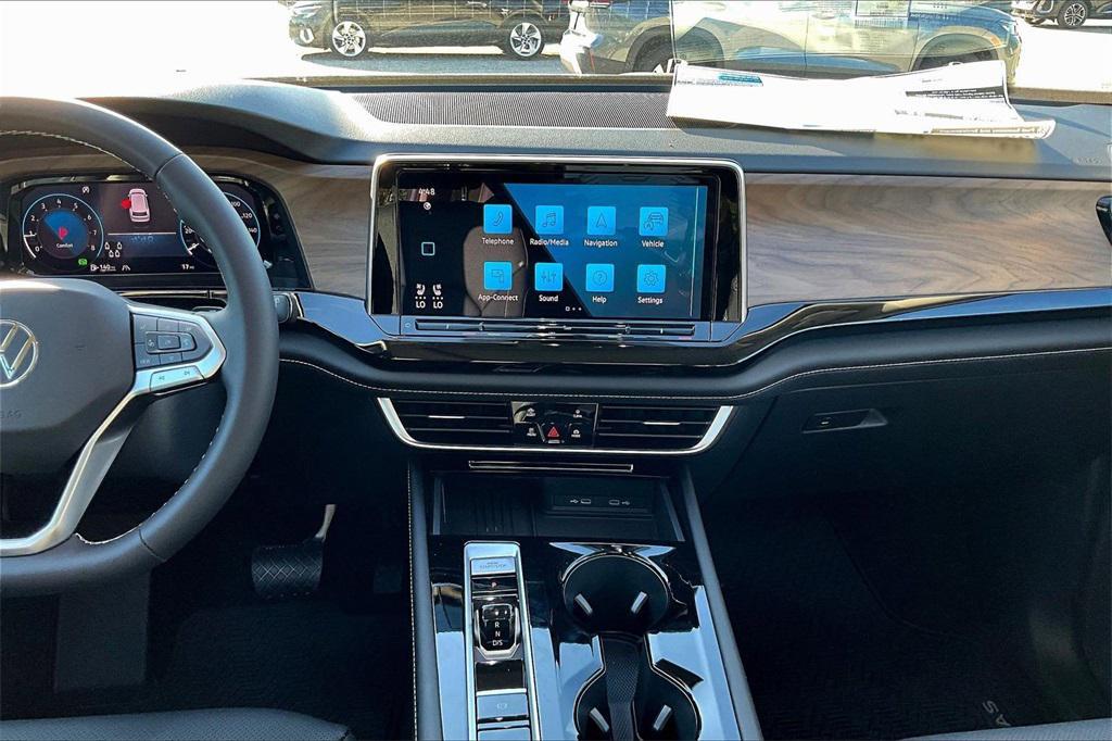 new 2026 Volkswagen Atlas car, priced at $45,649