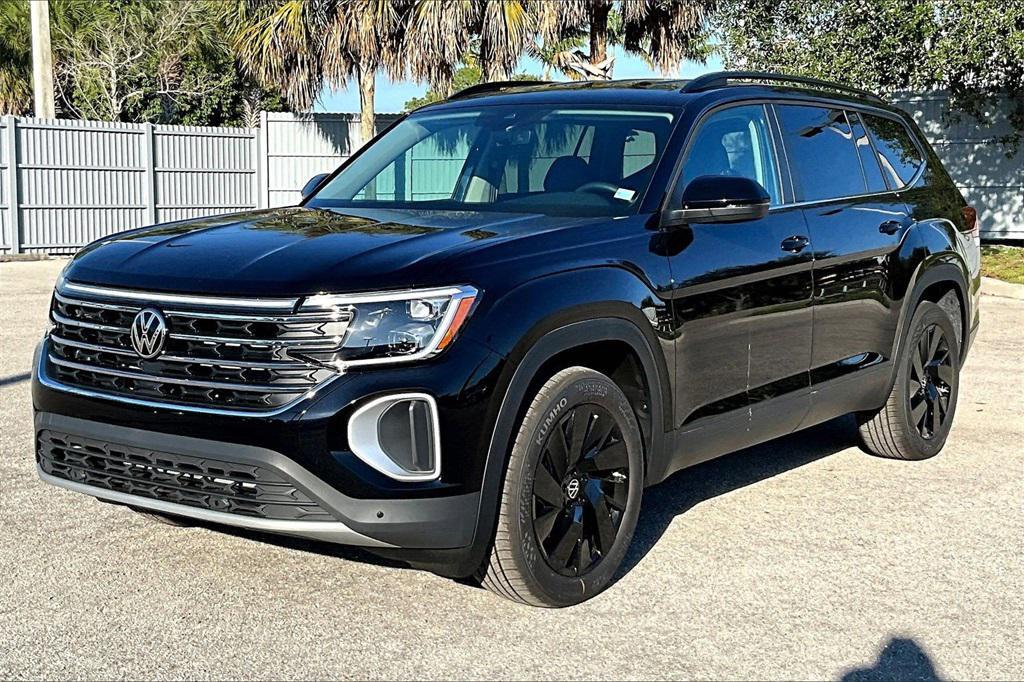 new 2026 Volkswagen Atlas car, priced at $45,038