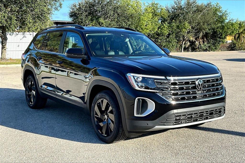 new 2026 Volkswagen Atlas car, priced at $45,038