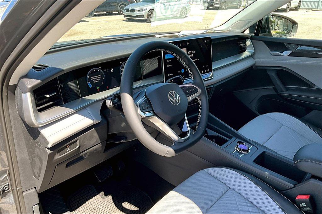 new 2025 Volkswagen Tiguan car, priced at $32,756