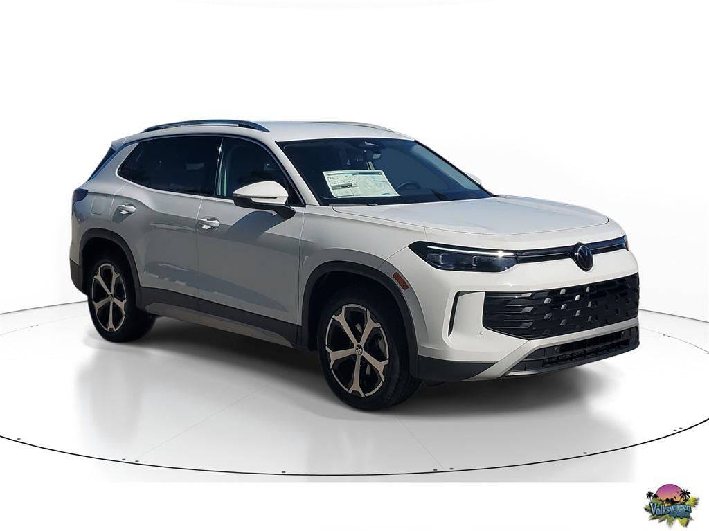 new 2025 Volkswagen Tiguan car, priced at $33,527