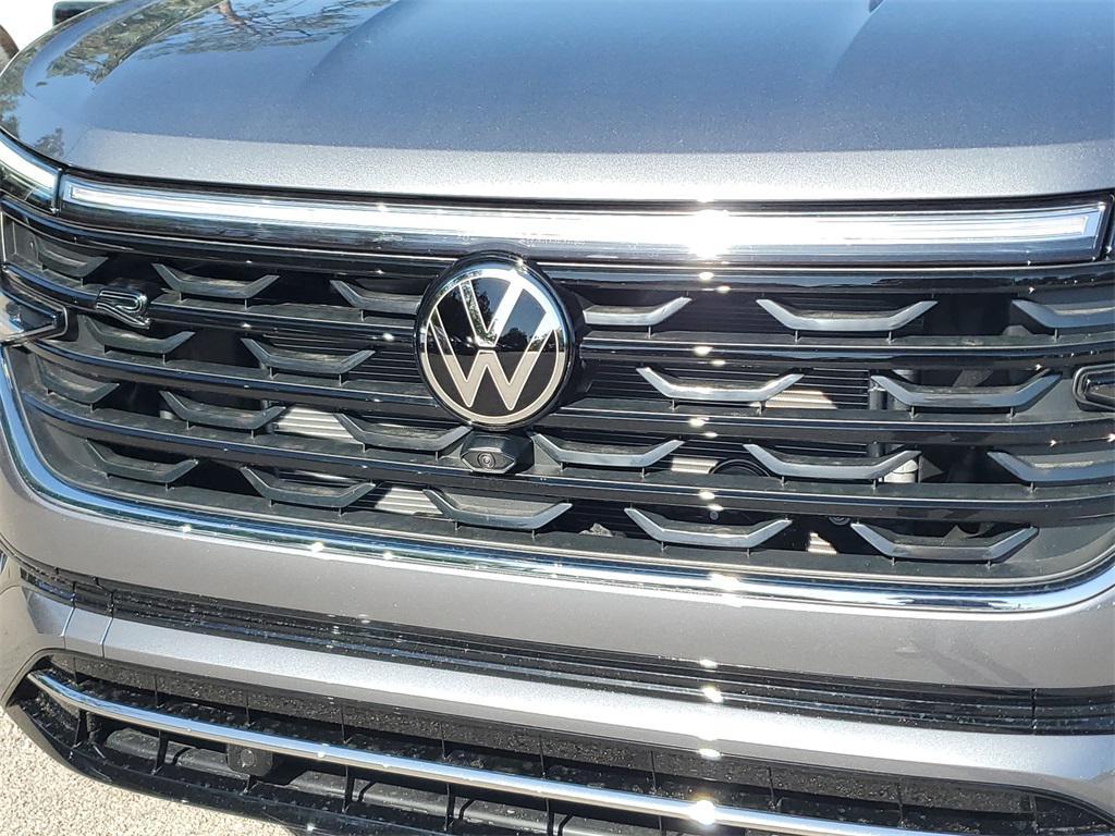 new 2025 Volkswagen Atlas Cross Sport car, priced at $48,561