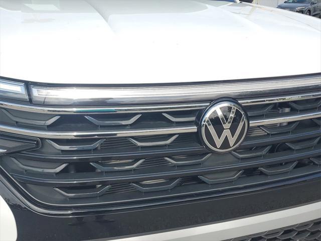 used 2024 Volkswagen Atlas car, priced at $42,669