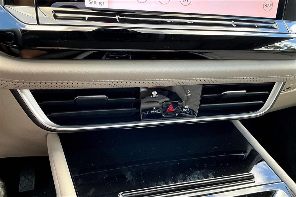 new 2026 Volkswagen Atlas car, priced at $44,963