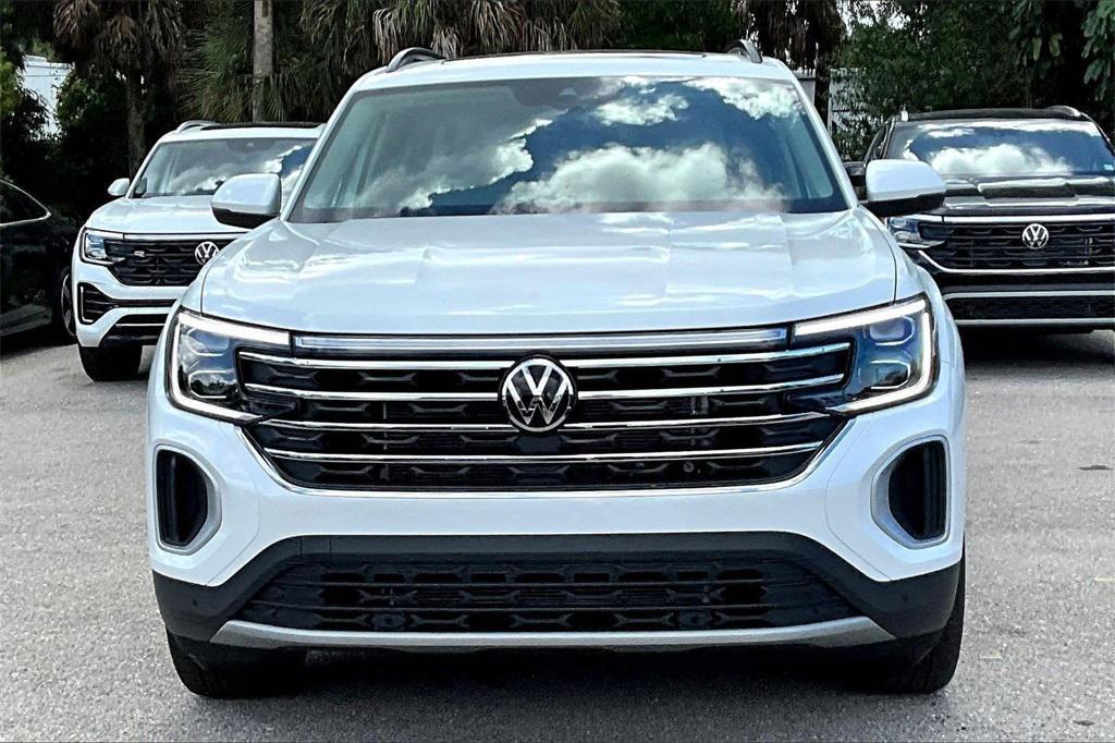 new 2026 Volkswagen Atlas car, priced at $44,963