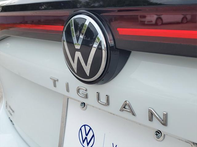 new 2025 Volkswagen Tiguan car, priced at $32,779
