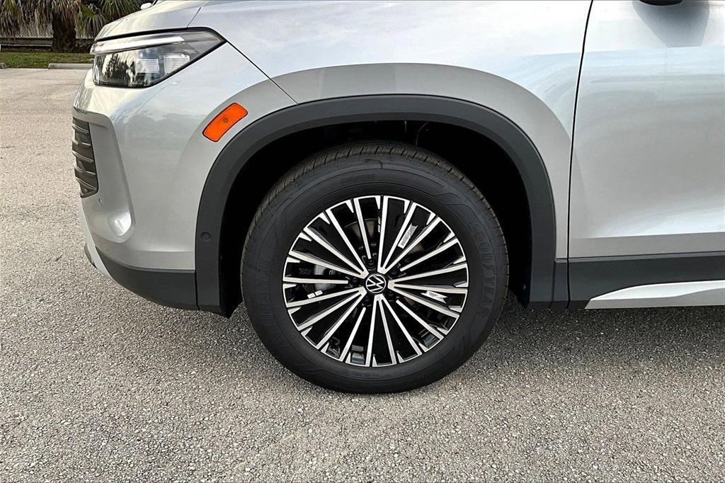 new 2025 Volkswagen Tiguan car, priced at $28,140