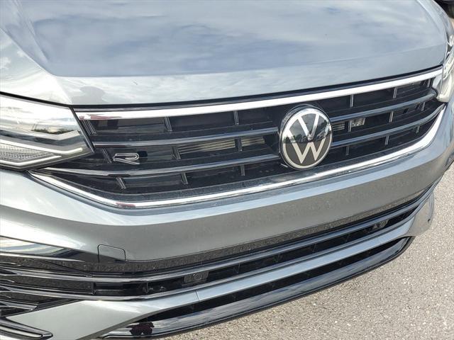 new 2024 Volkswagen Tiguan car, priced at $34,049