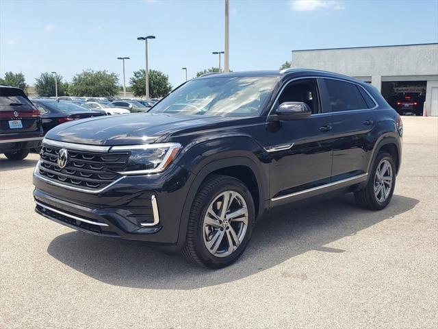 new 2024 Volkswagen Atlas Cross Sport car, priced at $45,601