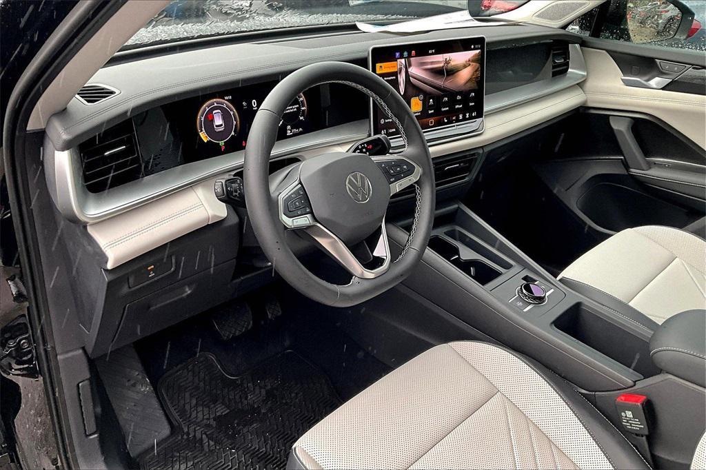 new 2025 Volkswagen Tiguan car, priced at $35,355