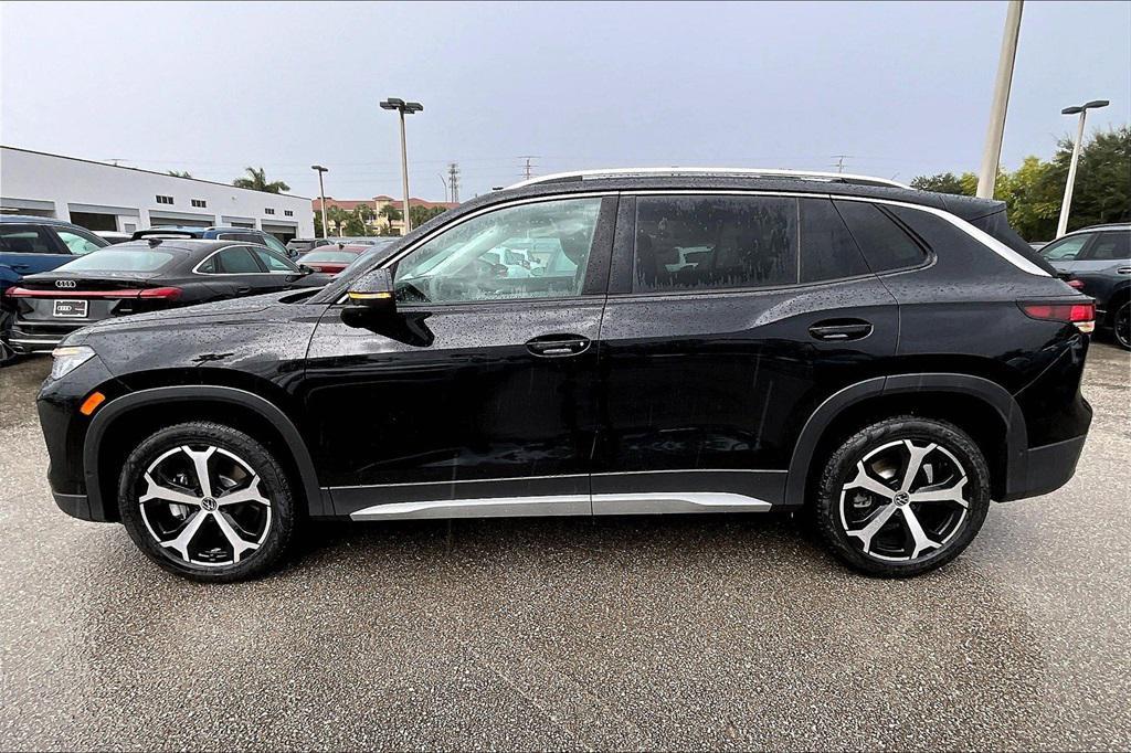 new 2025 Volkswagen Tiguan car, priced at $35,355