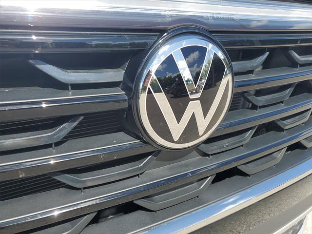 used 2025 Volkswagen Atlas Cross Sport car, priced at $37,450