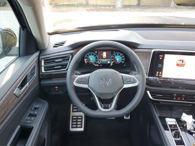 new 2025 Volkswagen Atlas car, priced at $52,978