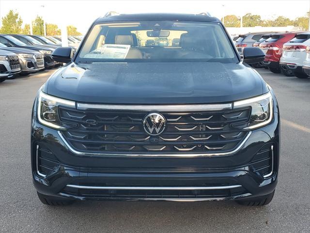 new 2025 Volkswagen Atlas car, priced at $52,978