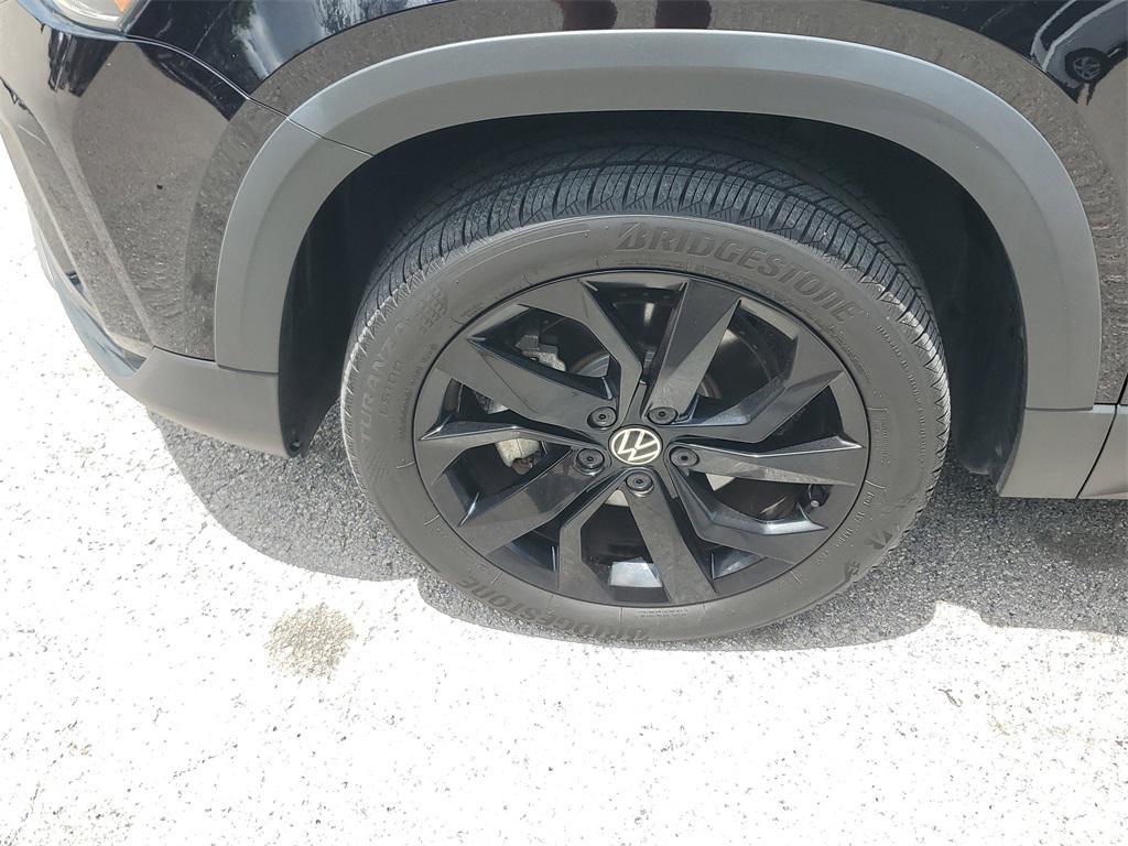 used 2024 Volkswagen Taos car, priced at $22,346