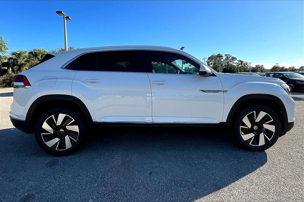 new 2026 Volkswagen Atlas Cross Sport car, priced at $46,491