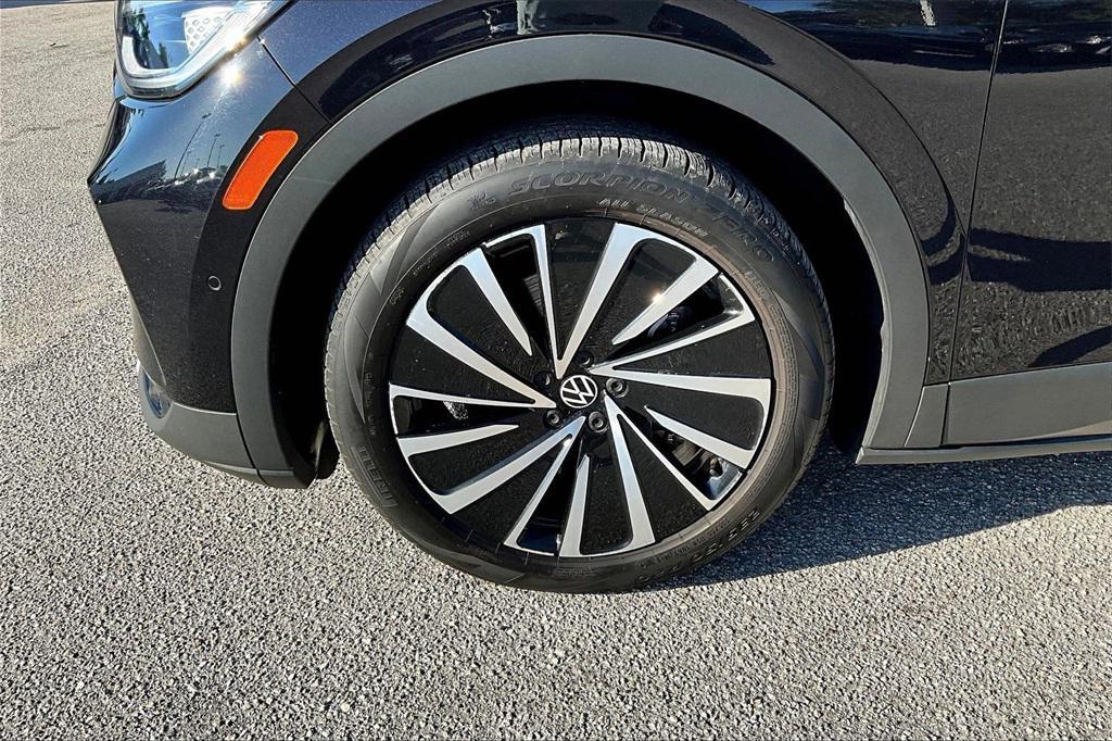 used 2023 Volkswagen ID.4 car, priced at $24,499
