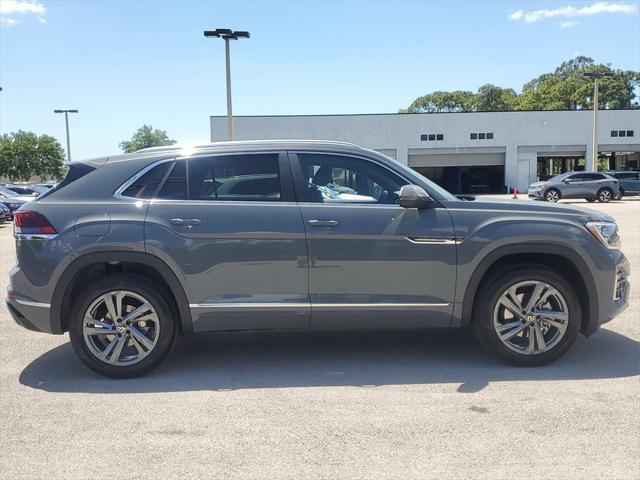 new 2024 Volkswagen Atlas Cross Sport car, priced at $45,269