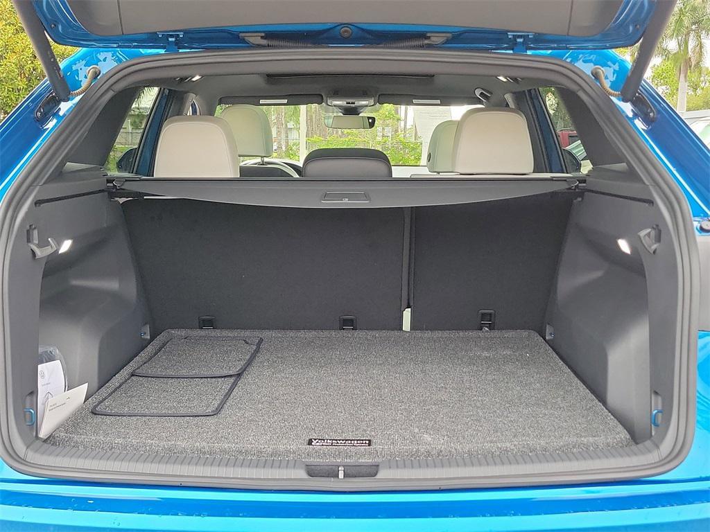 used 2024 Volkswagen Atlas Cross Sport car, priced at $42,250
