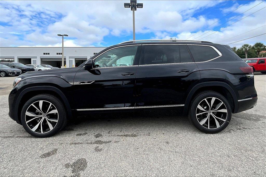 new 2026 Volkswagen Atlas car, priced at $58,111