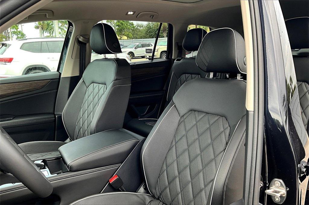new 2026 Volkswagen Atlas car, priced at $58,111